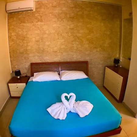 Metropolis House/villa With Garden & Pool-jacuzzi *