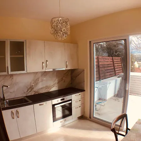 Metropolis House/villa With Garden & Pool-jacuzzi