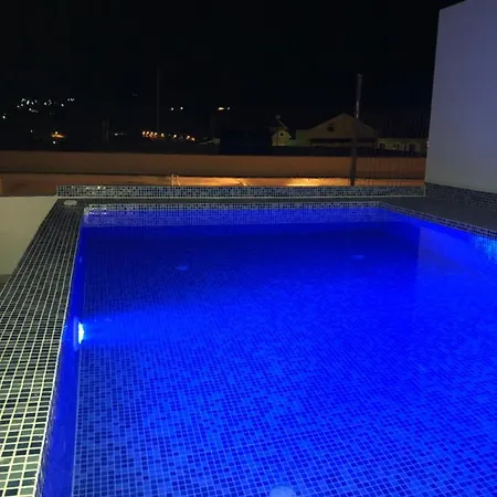 Metropolis House/villa With Garden & Pool-jacuzzi Вилла Аргостолион