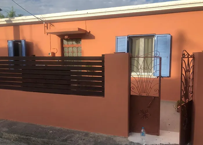 Villa Metropolis House/villa With Garden & Pool-jacuzzi